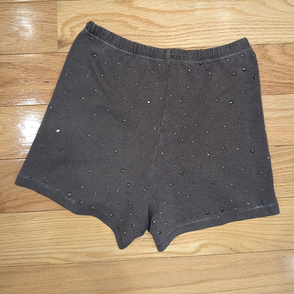 NWT SKIMS OUTDOOR RHINESTONE SHORT SHORT IN GREY CHALK - Picture 6 of 7